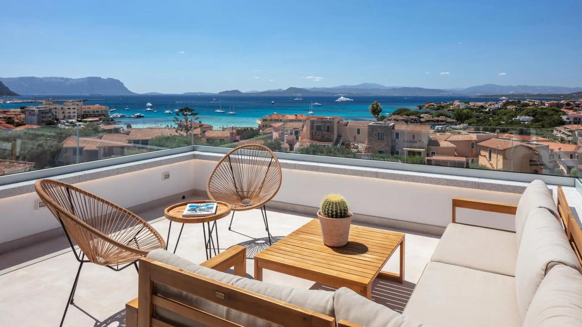 Terrazza Pascoli In Golfo Aranci- Sea View Apt!